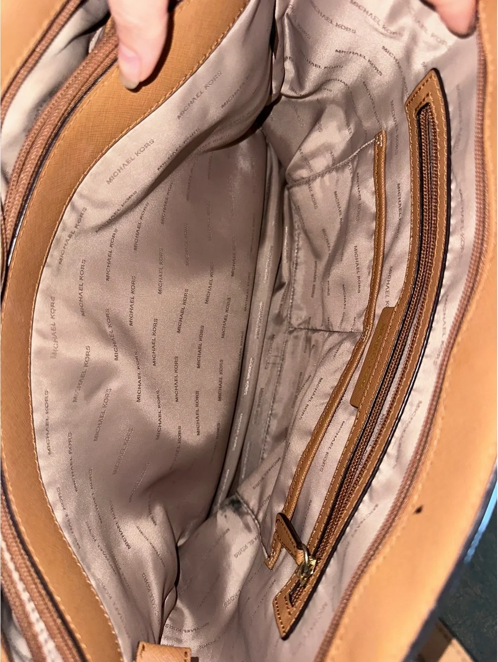 Michael Kors Signature Tote Bag